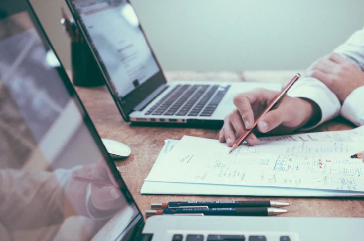 İzmir Avukat Danışma — Hukuki Danışmanlık Rehberi